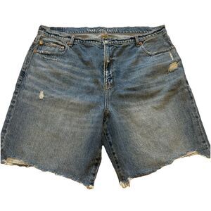 American Eagle Skater Jean Shorts Women’s Size 16 Distressed Blue Denim, Raw Hem